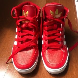 Adidas Originals - Red Hard Court HI - Youth 4.5 - Women's 6.5